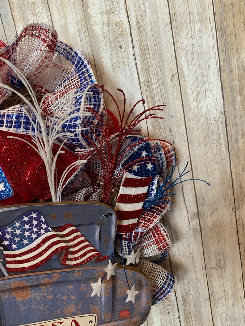 4th of July Wreath Patriotic wreath Veterans Day Wreath, Truck Wreath Red White and Blue wreath