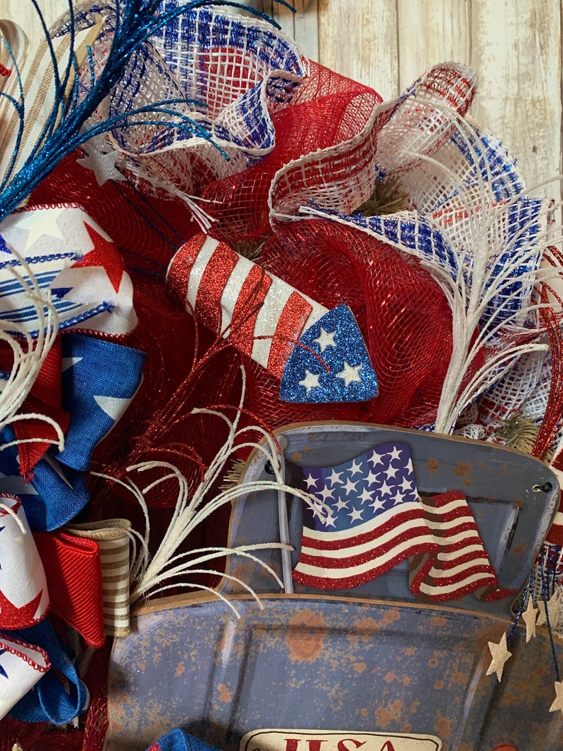 4th of July Wreath Patriotic wreath Veterans Day Wreath, Truck Wreath Red White and Blue wreath