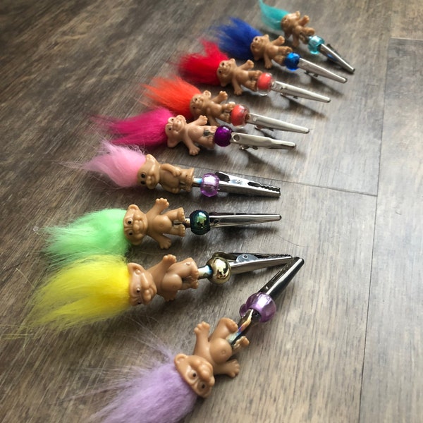 Troll Doll Clips