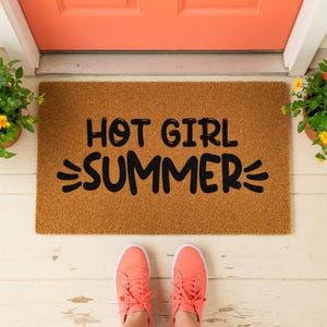 Hot Girl Summer Doormat, Funny Welcome Mat, Front Porch Home Gift immagine 10