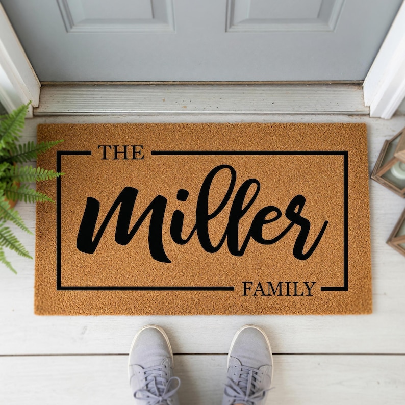 Felpudo familiar personalizado, felpudo de bienvenida personalizado, regalo de inauguración de casa, regalo para nuevo hogar, felpudo personalizado, felpudo con apellido, alfombra de entrada. imagen 7