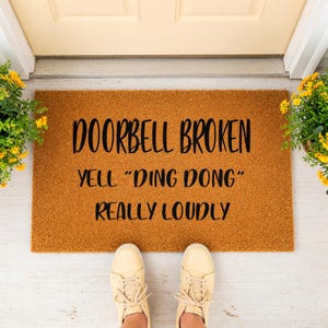 Funny Broken Doorbell Doormat - Humorous Entryway Welcome Mat