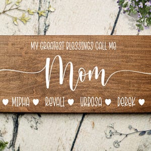 Personalized Mom Sign with Kids Names, Custom Wood for Mother's Day Birthday Gift Idea zdjęcie 4
