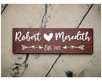 Romantic Couple Name EST Sign With Heart Arrows | Personalized Custom Home Decor Gift | Boho Rustic Sign Decor | Valentine's Day Gift Decor