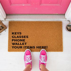 Keys Glasses Phone Wallet Doormat - Funny Checklist Entryway Decor