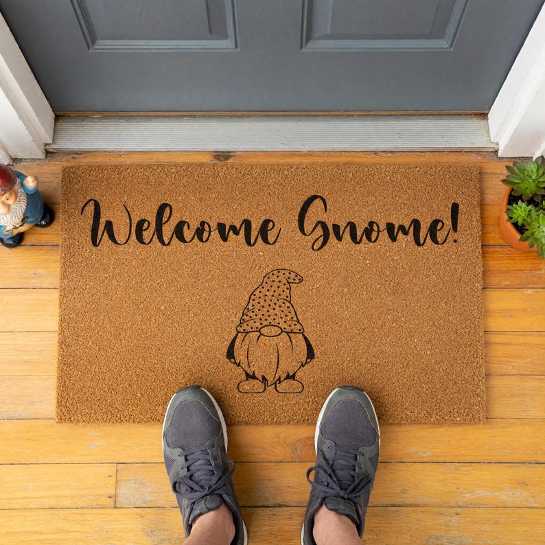 WoodByStu Welcome Gnome Doormat - Thumbnail 3
