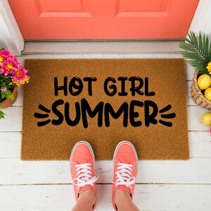 Hot Girl Summer Doormat, Funny Welcome Mat, Front Porch Home Gift immagine 8