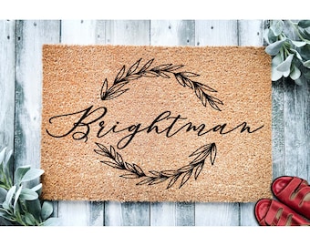 Custom Doormat Personalized Wreath Family Name | Wedding Gift  | Personalized Doormat | Closing Gift | Welcome Mat Front Door Mat Rug 1727