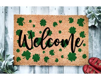 Doormat Welcome Shamrock |  St. Patrick's Day l Housewarming Gift | Funny Doormat l Closing Gift | Welcome Doormat | Front Door Mat 1625**
