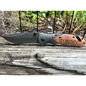 Engraved Pocket Knife for Groomsmen - Wedding Party Favor 7109