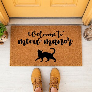 Welcome to Meow Manor Mat, Coir Doormat for Cat Lovers, Funny Housewarming New Home Gift image 10