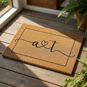 Personalized Monogram Doormat, Custom Initial Welcome Mat, Heart Design Wedding Gift, Housewarming Gift, New Home Decor, Door Mat