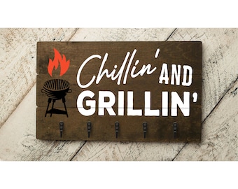 Chillin and Grillin Wood Sign with Hooks, Rustic Kitchen Wall Organizer for Barbecue Tools