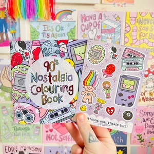 Mini livre de coloriage nostalgie des années 90 mignon Furby jouets coloriage coloriage pour adulte feuille d'autocollants vinyle pleine conscience Kellylou image 1