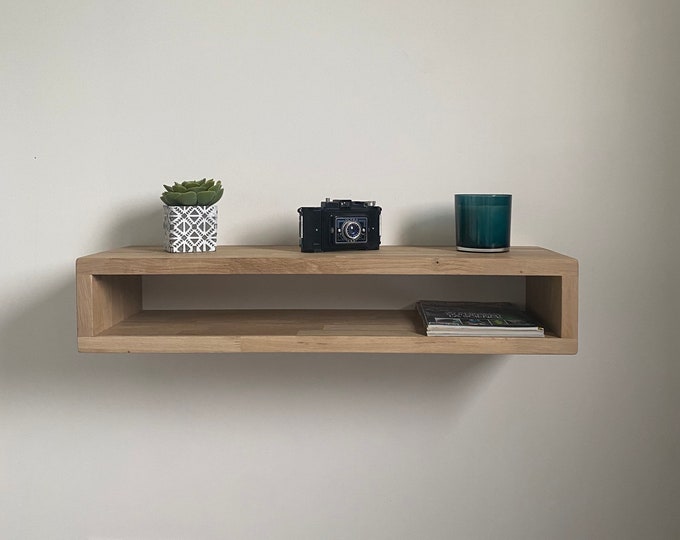 Console / TV cabinet / Floating shelf in oak