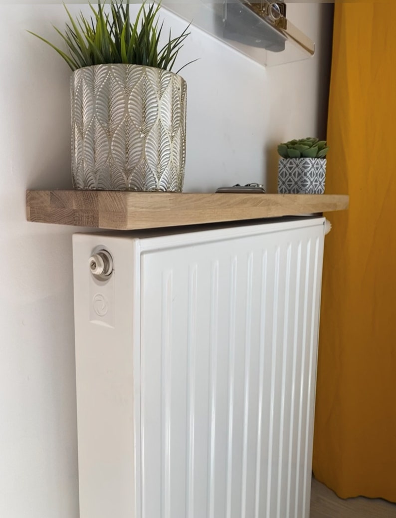 Radiator shelf in solid oak without wall fixing image 3