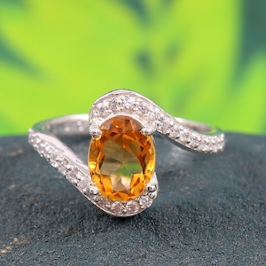 citrine ring natural citrine ring oval cut November Birthstone ring, 925 sterling silver engagement ring, yellow gemstone ring Everyday Ring