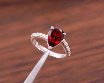 Garnet Ring, 925 Sterling Silver Ring, Red Garnet Gemstone Ring, Birthstone Jewelry, Garnet Engagement Ring, Red Stone Ring, Gift for Her