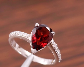Garnet Ring, 925 Sterling Silver Ring, Red Garnet Gemstone Ring, Birthstone Jewelry, Garnet Engagement Ring, Red Stone Ring, Gift for Her