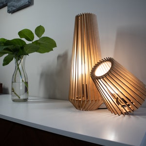 2 wood table lamps