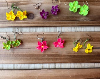 Helle Blumen Ohrringe