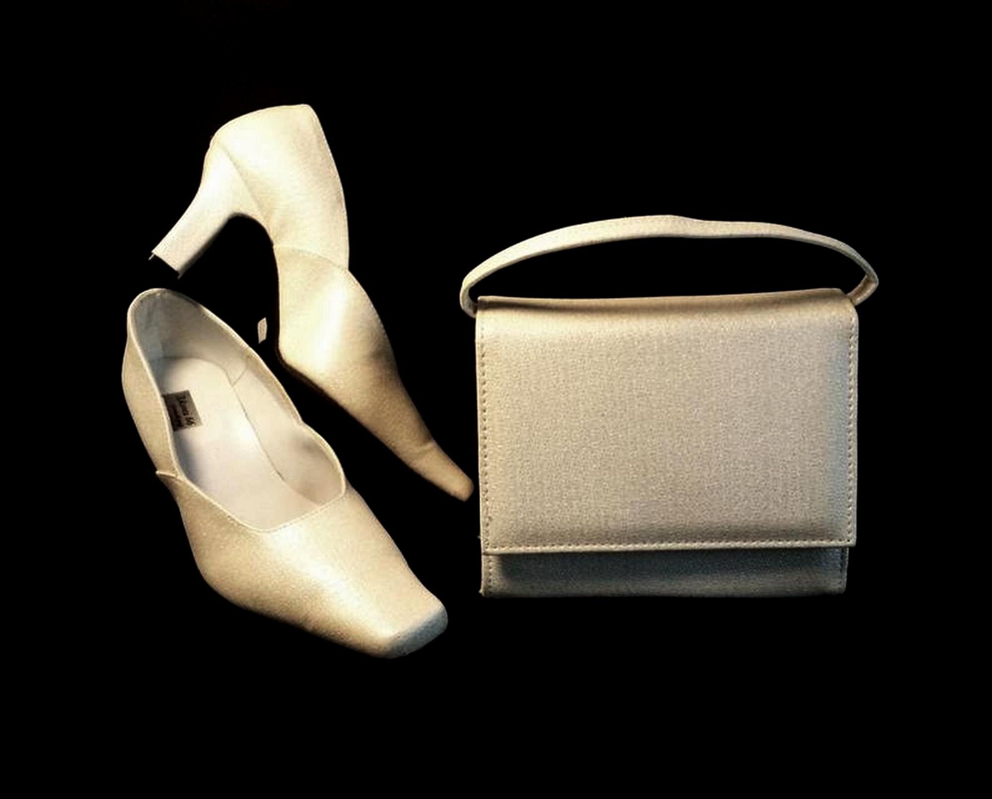 Cream shoes and bag Clearance