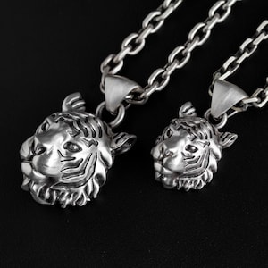 Collana pendente tigre 25mm / 35mm argento sterling 925 ossidato animale opaco bestia simpatico viso charm