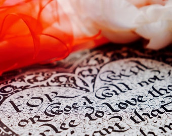 Dia dos namorados tipográfico, cartão tipográfico de aniversário, poesia inglesa antiga, casamento tradicional, amantes de livros, poesia de amor medieval, atemporal