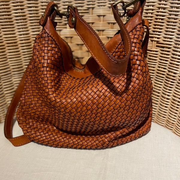 Geflochtene Ledertasche, handgemachte Ledertasche, Handtasche, Damen Ledertasche, elegante Ledertasche, mit Reißverschluss made in Italy