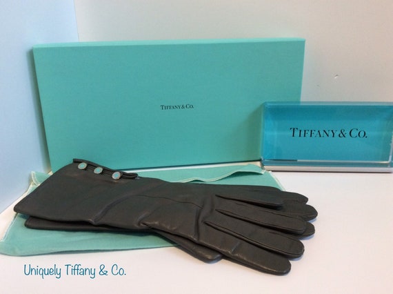 Authentic Tiffany & Co. Grey Calfskin Leather Glov