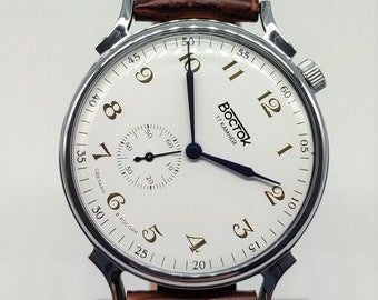 Vostok Prestige 2403 Gold & Blue Verschobene Sekunde 58108A Brandneue klassische mechanische Uhr im Vintage-Stil