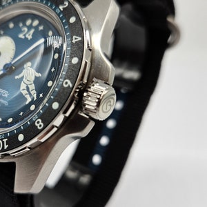 Limited Edition Vostok Cosmodiver Luna Dude Space Vibe 24-hour mechanical automatic watch Brand New 14038B Blue image 5