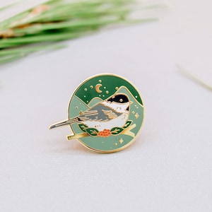 Winter Bird Enamel Pin | Christmas Pin | Wreath Pin | Winter Enamel Pin