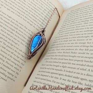 Wire Wrapped Labradorite Crystal Bookmark – Book Lover Gift, Boho Crystal Bookmark, Gemstone Page Holder, Spiritual Gift for Readers