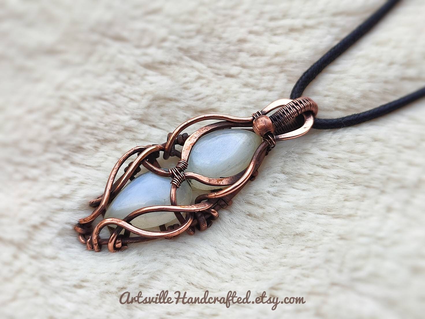 ネックレス・ペンダント Moonlit Heartstrings Wire Necklace il_fullxfull.4666206740_tcvd.jpg