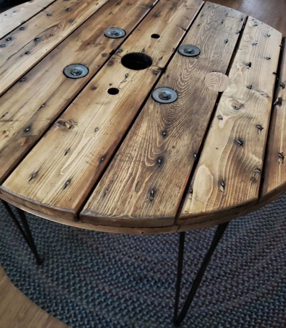 20 To 36 Farmhouse Round Wood Spool Table Hairpin Pipe Legs 20 To 36 Farmhouse Round Wood Spool, How To Put 3 Hairpin Legs On A Round Table