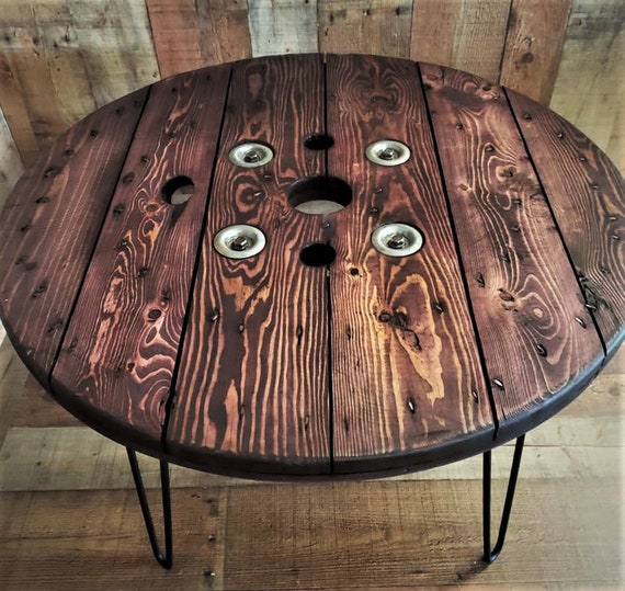 Mesa de centro redonda de 36 pulgadas, superficie superior de madera  rústica y patas de metal resistentes, mesa industrial para sala de estar,  diseño