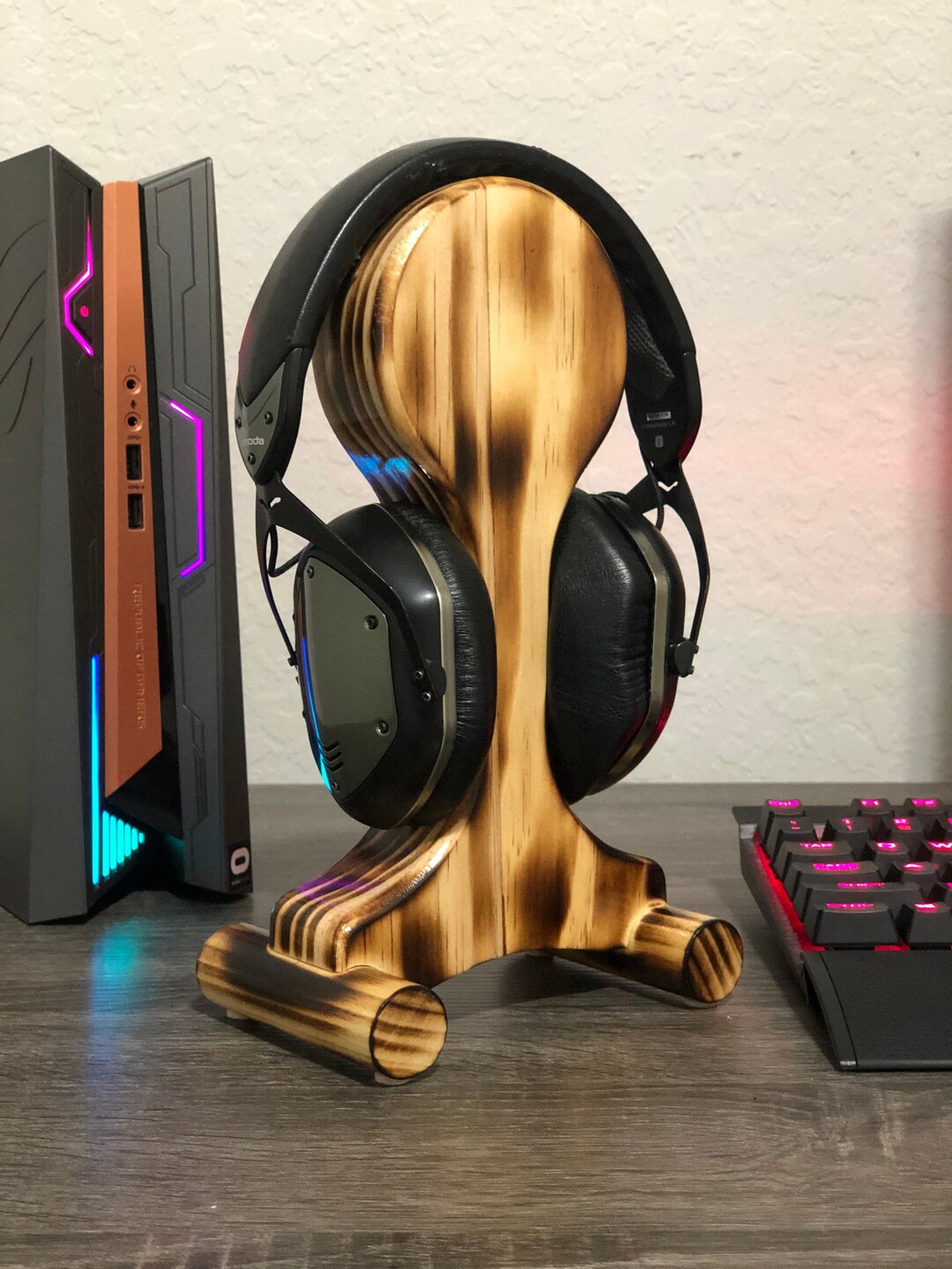 Slim Wood Headphone Stand, Audiophile Wooden Headphone Stand, Headphone