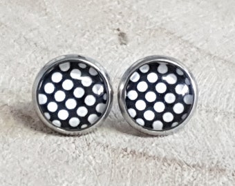 Schwarz-weiße Punkte Ohrringe, Cabochon 10 mm, Edelstahl Fassung individualisierbar