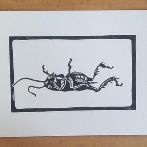 Criquet en linogravure