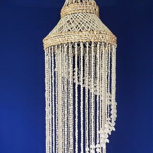 Handmade Swirl Seashell Chandelier: Coastal Decor