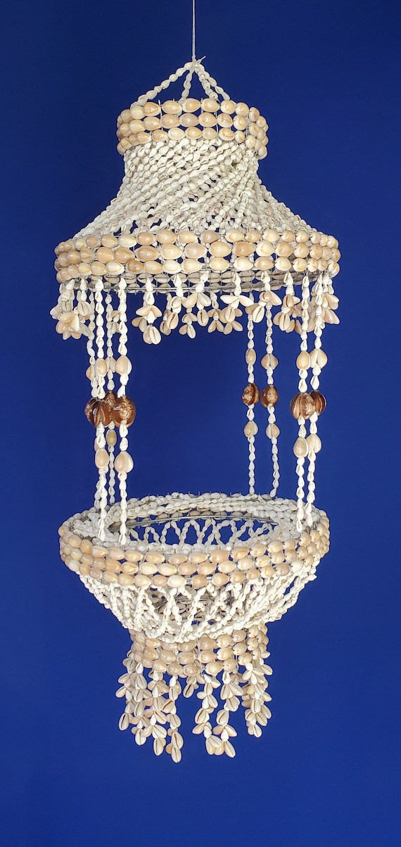 Suspension pour plantes en coquillage - France