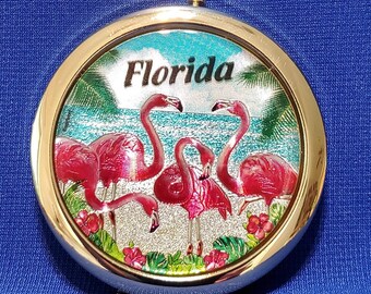 Gorgeous Flamingos Compact