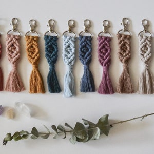 Custom macrame keychain / keychain / key chain / boho keychain / backpack charm / bag charm / woven keychain / gift under 10