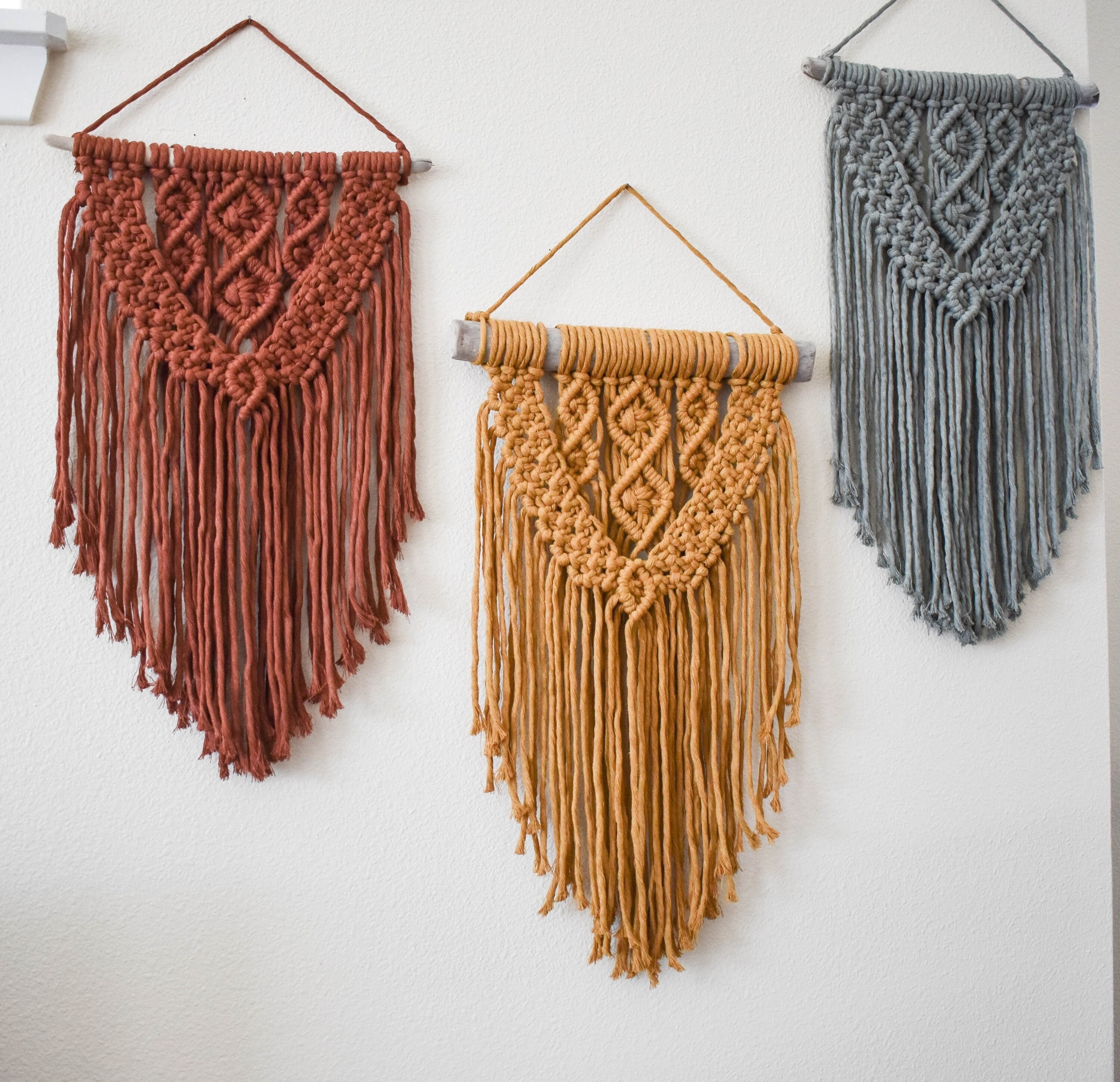 Medium Macrame Wall Hanging / Boho Wall Hanging / Modern - Etsy