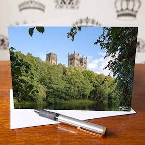 Biglietto d'auguri sulla riva del fiume della Cattedrale di Durham - Biglietto vuoto - Biglietto d'arte originale - Biglietto di compleanno - Durham, Inghilterra - Cattedrale sul fiume