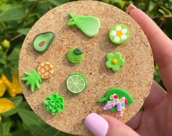 Green Theme Magnets or Drawing Pins