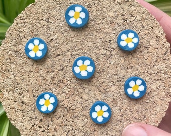Daisy Magnets or Drawing Pins