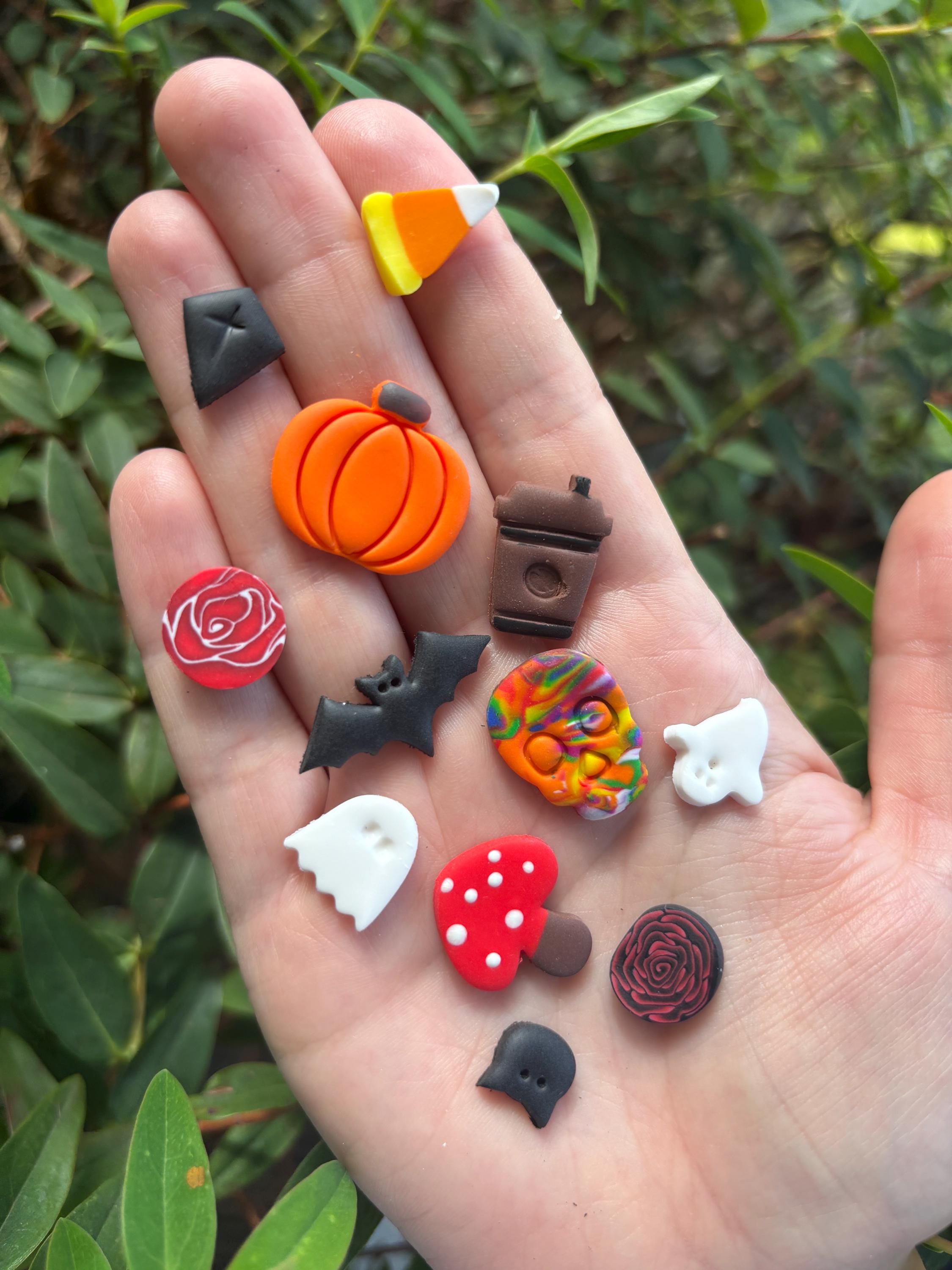 スワロフスキー クリスタル マグネット ハロウィン ハロウィーン Handmade Halloween Magnets: Spooky Fridge Decor Set - Etsy