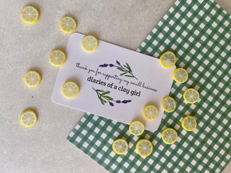 Mini Lemon Slice Magnets | Drawing Pins for Fridge or Notice Board Stationary | Food Themed Stationary and Office Supplies | Novelty Magnets 